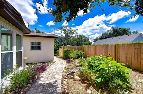 Exterior - 3917 King Dr, Brandon, FL 33511 photo 14 of 22