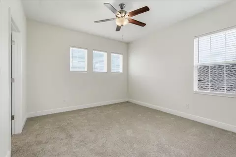 Bedroom - 11232 Rustic Timber Loop, San Antonio, FL 33576 photo 8 of 9