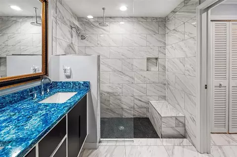 Bath - 2300 Kent Dr, Largo, FL 33774 photo 2 of 3