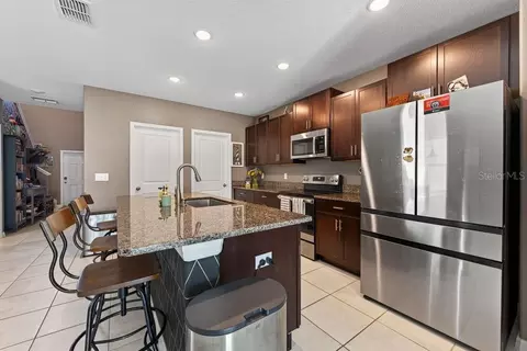 Kitchen - 2148 Shining Azul Way, Lutz, FL 33558 photo 3 of 6