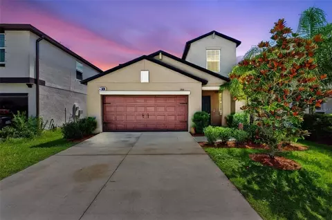Exterior - 2148 Shining Azul Way, Lutz, FL 33558 photo 10 of 13