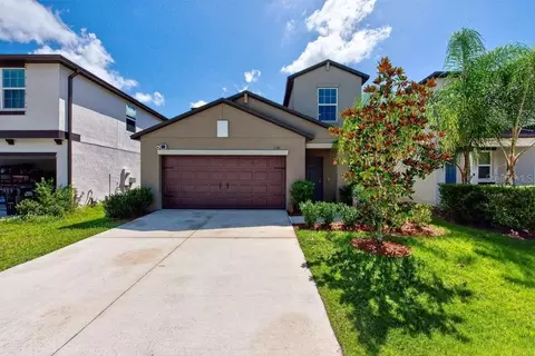Exterior - 2148 Shining Azul Way, Lutz, FL 33558 photo 11 of 13