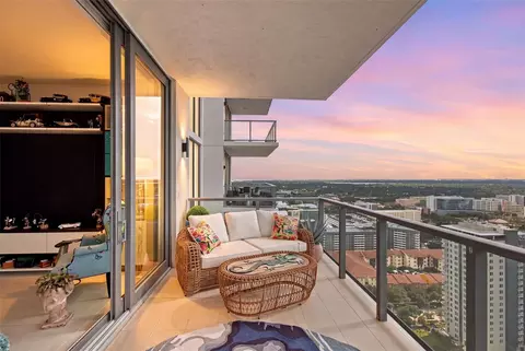 301 1st St S #2805, Saint Petersburg, FL 33701