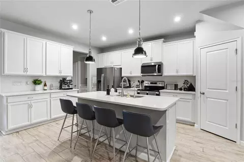 Kitchen - 3227 Timber Crossing Ave, Brandon, FL 33511 photo 1 of 4
