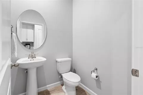 Bath - 3227 Timber Crossing Ave, Brandon, FL 33511 photo 1 of 3