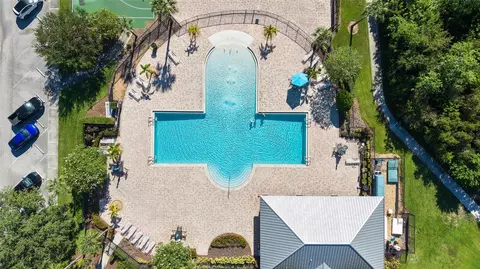 Exterior - 9026 Sienna Moss Ln, Riverview, FL 33578 photo 6 of 7