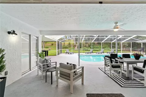 Exterior - 4712 Dover Cliff Ct, Dover, FL 33527 photo 8 of 18