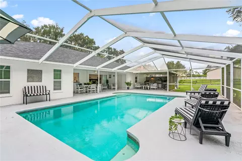 Exterior - 4712 Dover Cliff Ct, Dover, FL 33527 photo 12 of 18