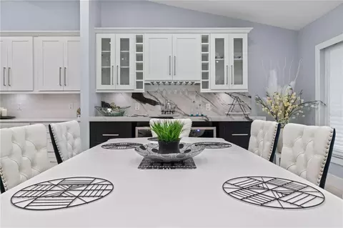 Dining - 4712 Dover Cliff Ct, Dover, FL 33527 photo 1 of 2