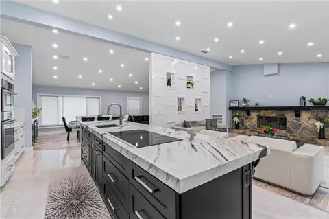Kitchen - 4712 Dover Cliff Ct, Dover, FL 33527 photo 7 of 15