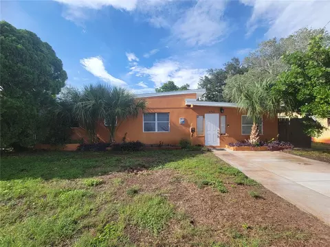 6711 Dartmouth Ave N, Saint Petersburg, FL 33710