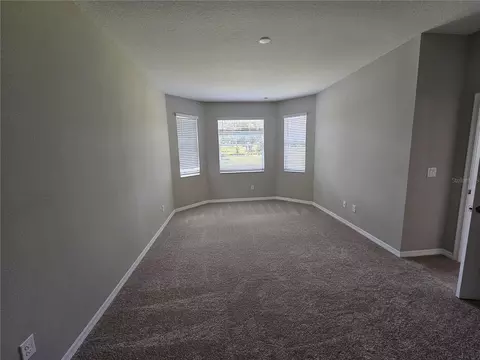 1247 Honeycomb Pl, Seffner, FL 33584 photo 6