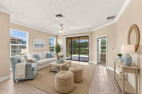 Living - 5465 Sunset Falls Dr, Apollo Beach, FL 33572 photo 5 of 7