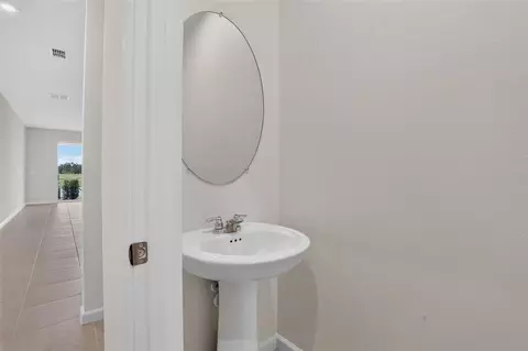 Entry Way - 9147 Aurelia Ave, Parrish, FL 34219 photo 2 of 2