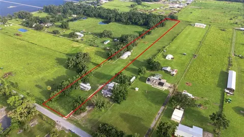View/Area - 3102 Porter Rd, Lithia, FL 33547 photo 8 of 9