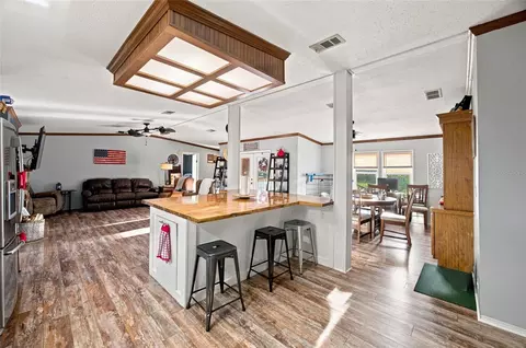 Kitchen - 3102 Porter Rd, Lithia, FL 33547 photo 1 of 6