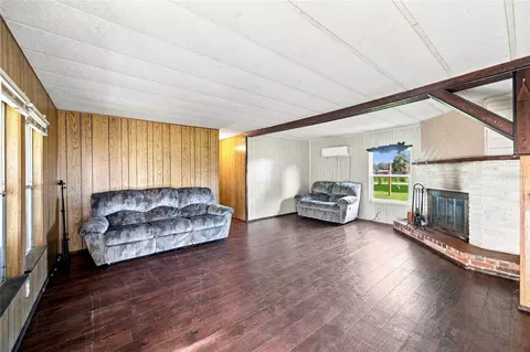 Living - 3102 Porter Rd, Lithia, FL 33547 photo 4 of 4