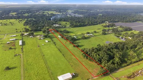 View/Area - 3102 Porter Rd, Lithia, FL 33547 photo 7 of 9