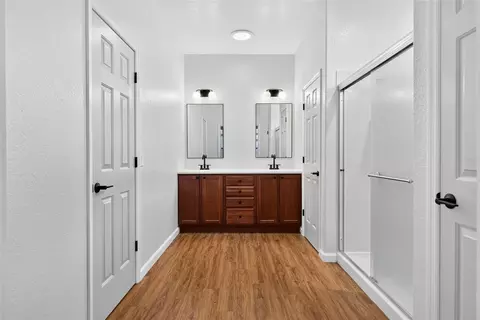 Bath - 9391 SW 66th Loop, Ocala, FL 34481 photo 1 of 3