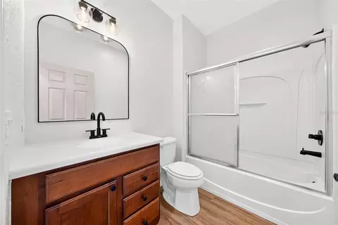 Bath - 9391 SW 66th Loop, Ocala, FL 34481 photo 3 of 3