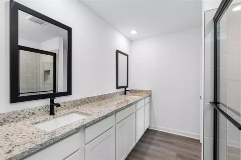 Bath - 10405 Timbercrest Rd, Spring Hill, FL 34608 photo 1 of 3