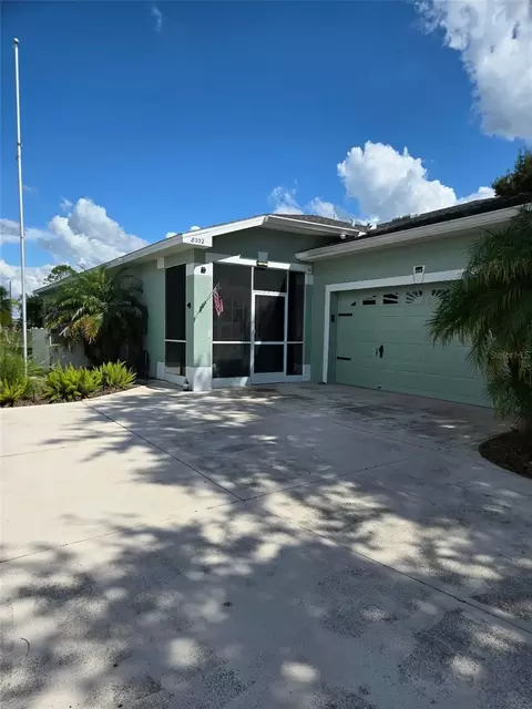 8002 Shaddock Pl, Land O Lakes, FL 34637