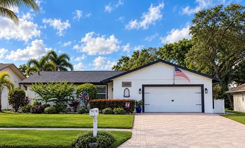 1358 Wexford Dr S, Palm Harbor, FL 34683