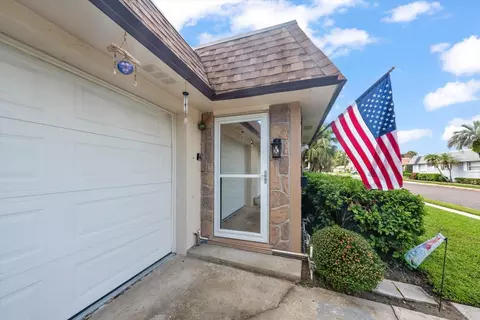 Other - 403 Mindy Dr, Largo, FL 33771 photo 2 of 8
