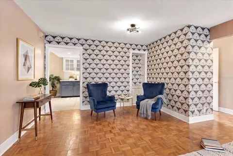 Living - 403 Mindy Dr, Largo, FL 33771 photo 2 of 6