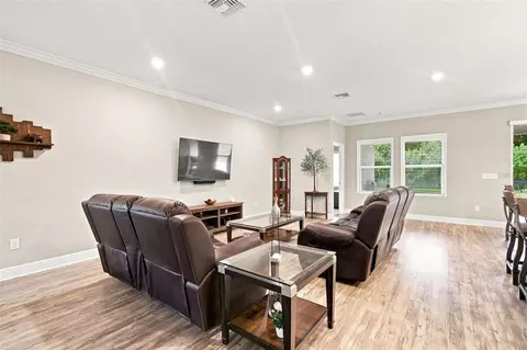 Living - 15435 Mulholland Rd, Parrish, FL 34219 photo 2 of 3