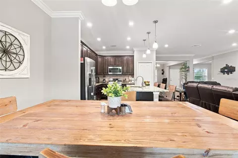 Dining - 15435 Mulholland Rd, Parrish, FL 34219 photo 2 of 3