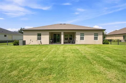 Exterior - 15435 Mulholland Rd, Parrish, FL 34219 photo 10 of 14