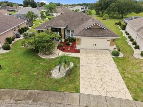 308 Caloosa Palms Ct, Sun City Center, FL 33573