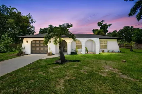 216 23rd St E, Bradenton, FL 34208