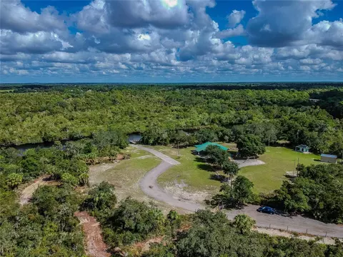 View/Area - 2501 Lightfoot Rd, Wimauma, FL 33598 photo 2 of 6