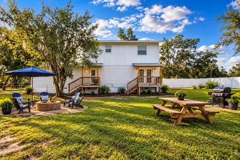 Exterior - 2501 Lightfoot Rd, Wimauma, FL 33598 photo 5 of 11