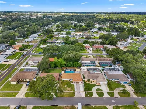 View/Area - 490 E Lake Dr, Largo, FL 33771 photo 16 of 32