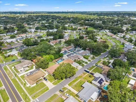 View/Area - 490 E Lake Dr, Largo, FL 33771 photo 30 of 32