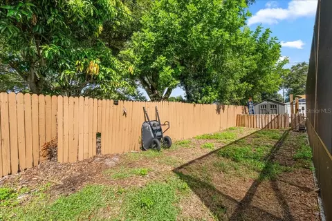 Exterior - 490 E Lake Dr, Largo, FL 33771 photo 11 of 11