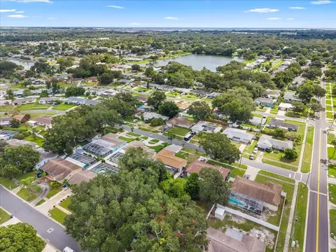 View/Area - 490 E Lake Dr, Largo, FL 33771 photo 26 of 32