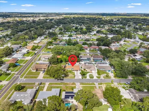 View/Area - 490 E Lake Dr, Largo, FL 33771 photo 14 of 32