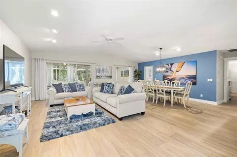 Living - 3428 Brookridge Ln, Parrish, FL 34219 photo 1 of 2