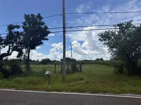 820 Stephens Rd, Ruskin, FL 33570 photo 4
