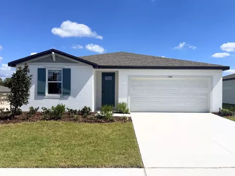 1380 Oak Valley Dr, Auburndale, FL 33823