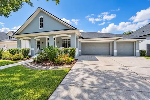 14607 Canopy Dr, Tampa, FL 33626
