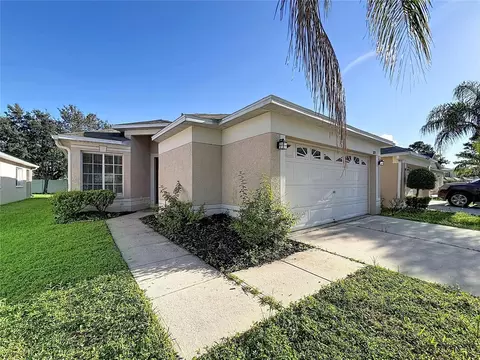 Exterior - 31225 Tagus Loop, Wesley Chapel, FL 33545 photo 3 of 7