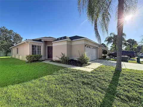 Exterior - 31225 Tagus Loop, Wesley Chapel, FL 33545 photo 2 of 7