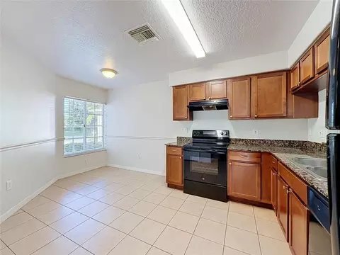 Kitchen - 31225 Tagus Loop, Wesley Chapel, FL 33545 photo 2 of 3