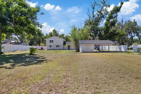 Exterior - 11002 Riverview Dr, Riverview, FL 33578 photo 7 of 9