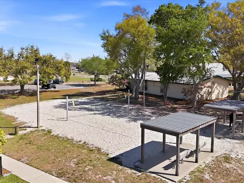 View/Area - 6002 Firefly Ln, Apollo Beach, FL 33572 photo 6 of 20